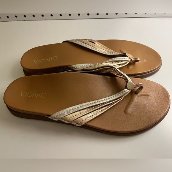 Vionic Catalina Sandals in Mix Metallic - Picture 9 of 15